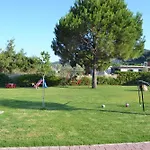 Ξενοδοχείο με διαμερίσματα Akrogiali Βασιλικά