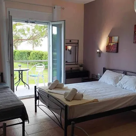 Akrogiali 4*