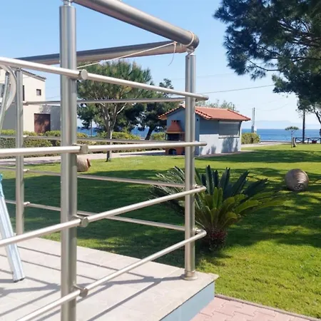 Akrogiali 4*