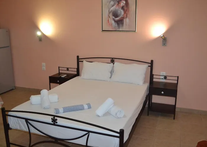 Akrogiali Apart-hotel 4*